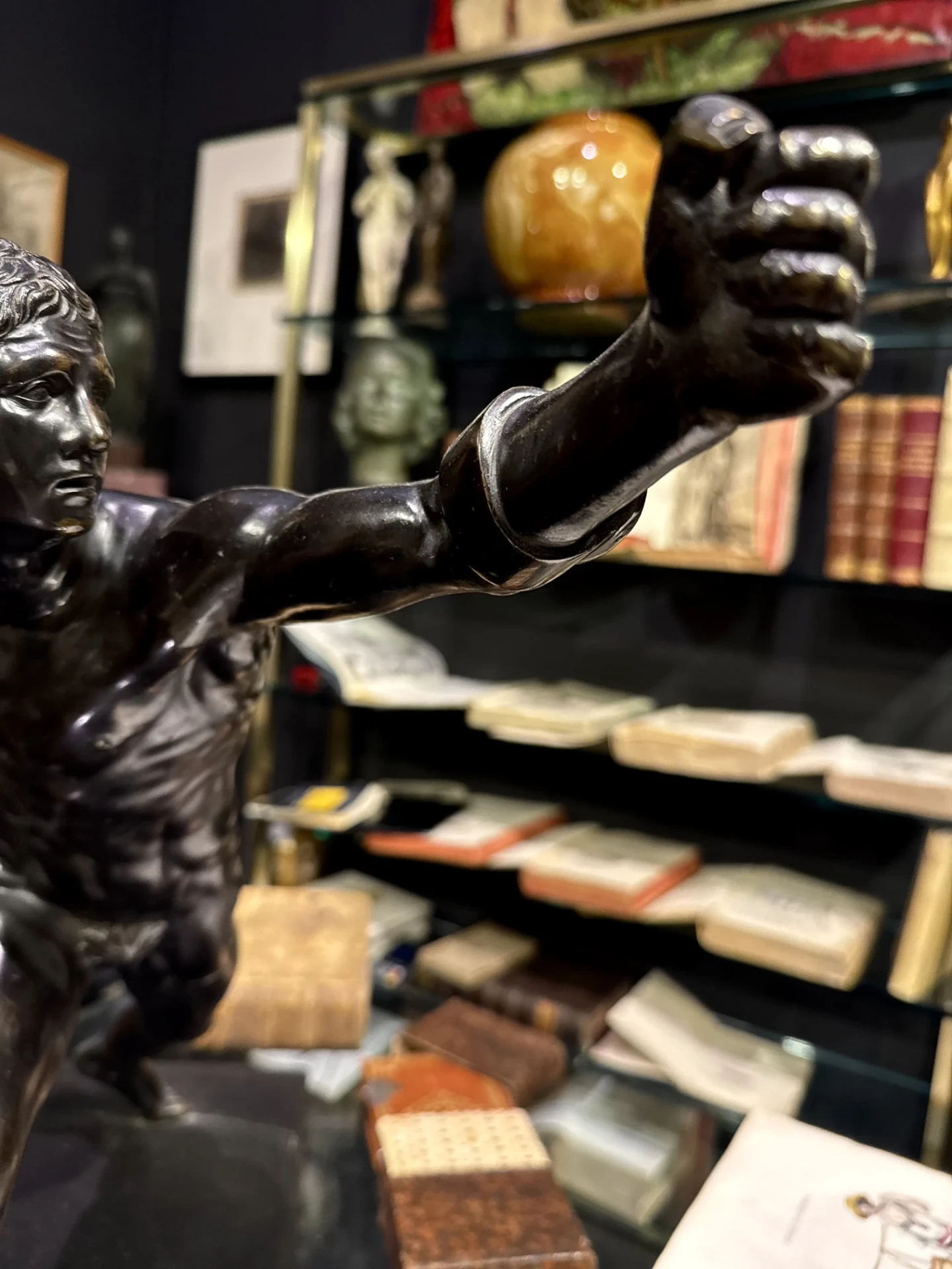 La libreria BorgoBooks a Genova